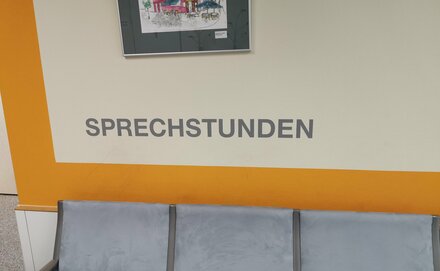 Abbildung Anbindung an Sprechstunden unterschiedlicher Fachabteilungen für alle Standorte